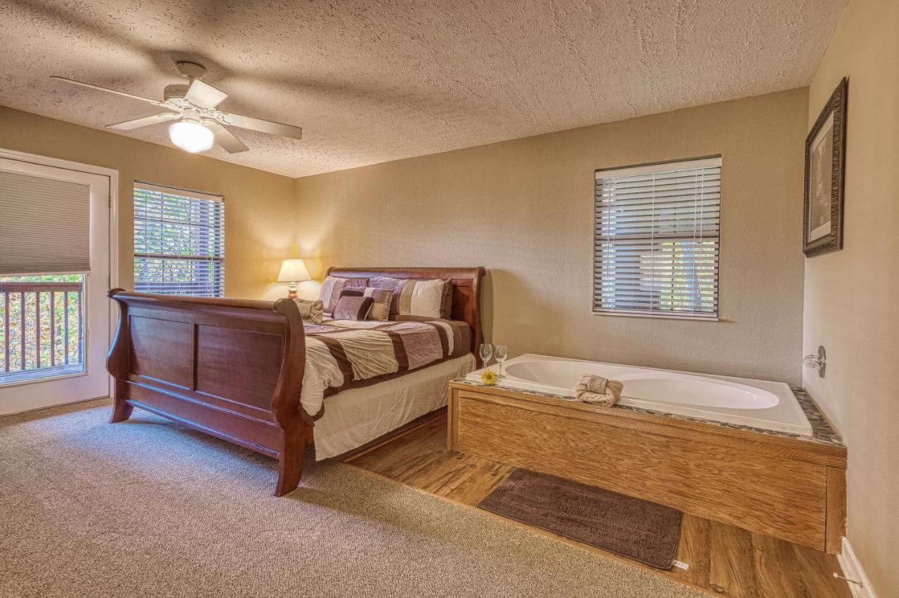 Daya, Hot Tub, Pool Table, 1089 Of Free Attraction Tickets For Each Paid Day, Dollywood And More! Gatlinburg Kültér fotó